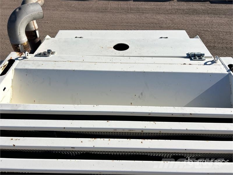 Wirtgen W2000 アスファルトコールドミリングマシーン
