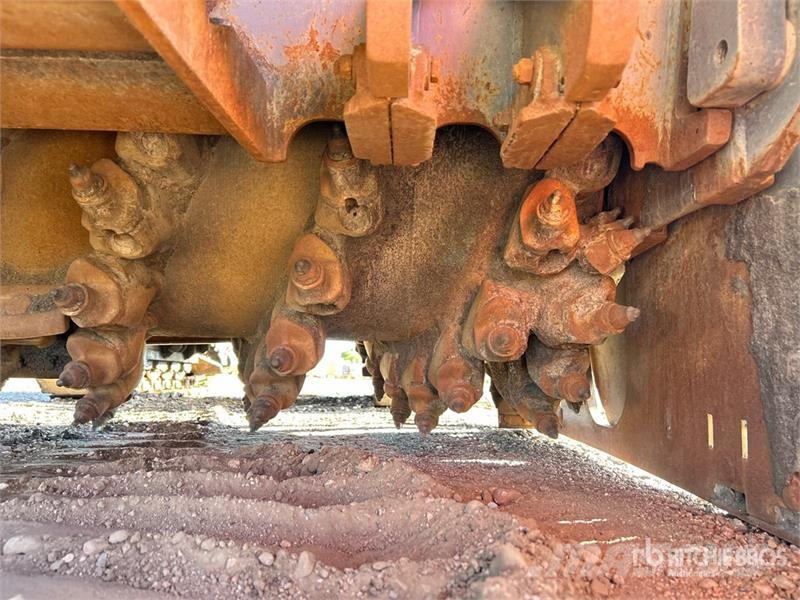Wirtgen W2000 アスファルトコールドミリングマシーン