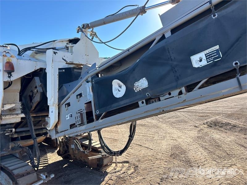 Wirtgen W2000 アスファルトコールドミリングマシーン