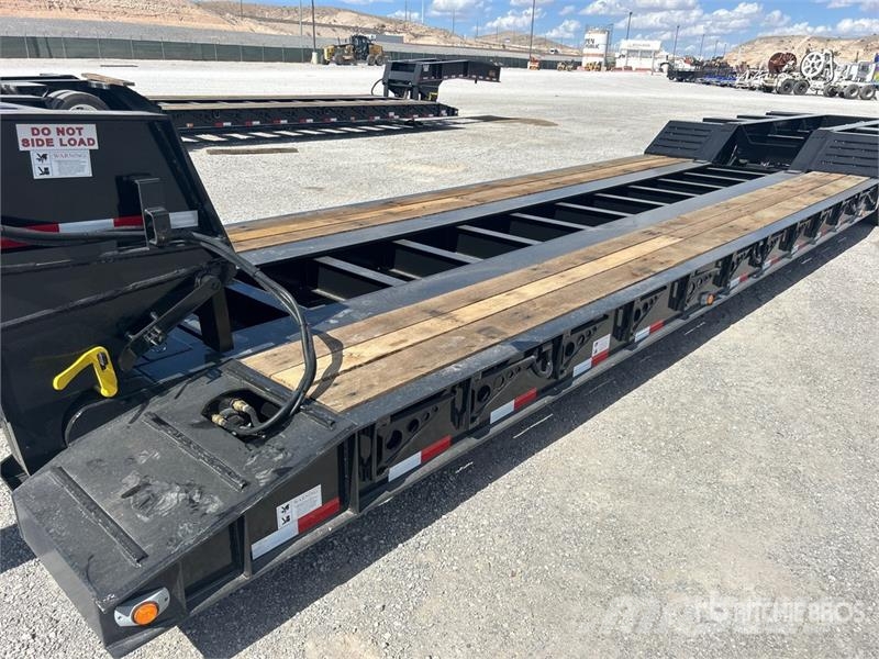 Witzco Challenger RG-52 Tri/A Removable Gooseneck Lowboy 低架裝載車
