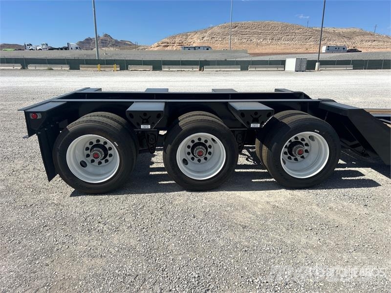 Witzco Challenger RG-52 Tri/A Removable Gooseneck Lowboy  低架裝載車