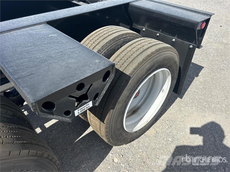 Witzco Challenger RG-52 Tri/A Removable Gooseneck Lowboy 低架裝載車