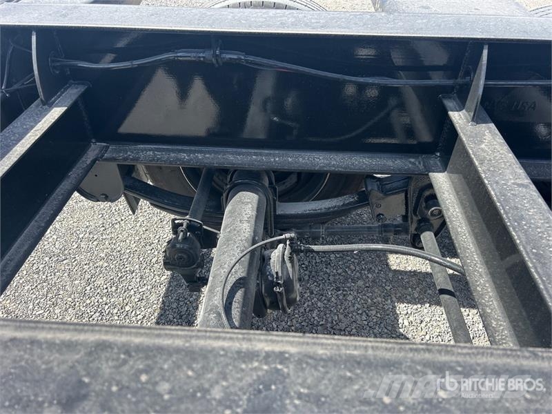 Witzco Challenger RG-52 Tri/A Removable Gooseneck Lowboy  低架裝載車