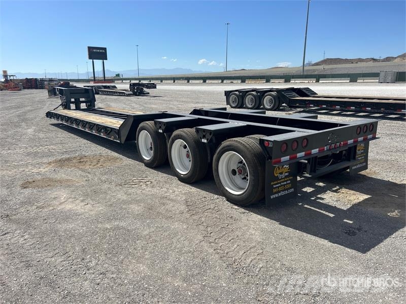 Witzco Challenger RG-52 Tri/A Removable Gooseneck Lowboy 低架裝載車