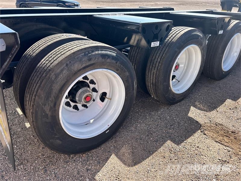 Witzco Challenger RG-52 平板拖车
