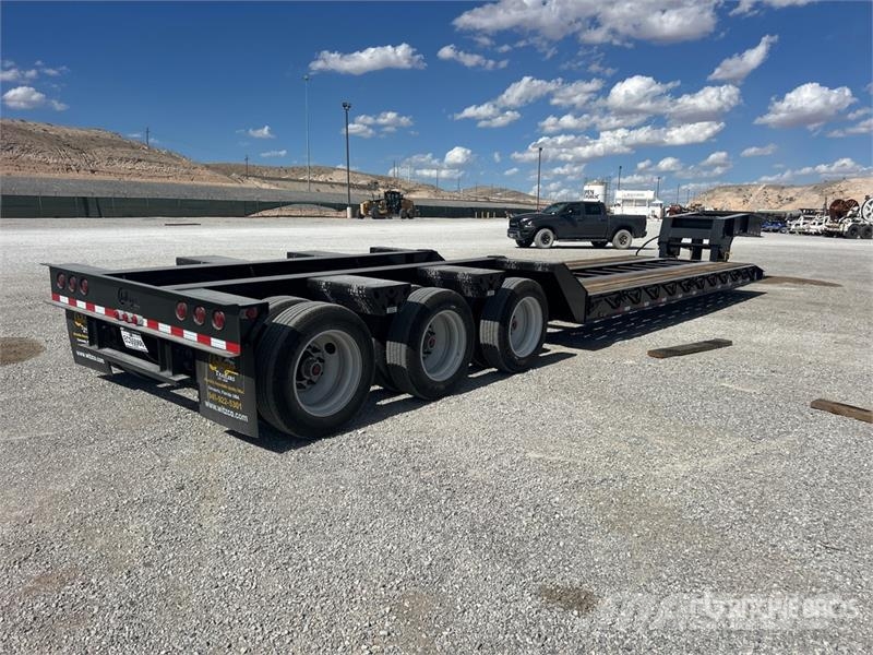 Witzco Challenger RG-52 Tri/A Removable Gooseneck Lowboy  低架裝載車