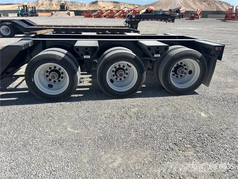 Witzco Challenger RG-52 Tri/A Removable Gooseneck Lowboy  低架裝載車