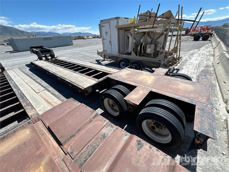 Witzco Trailers 35 ton T/A Removable Gooseneck Lowboy Tra Remorque surbaissée
