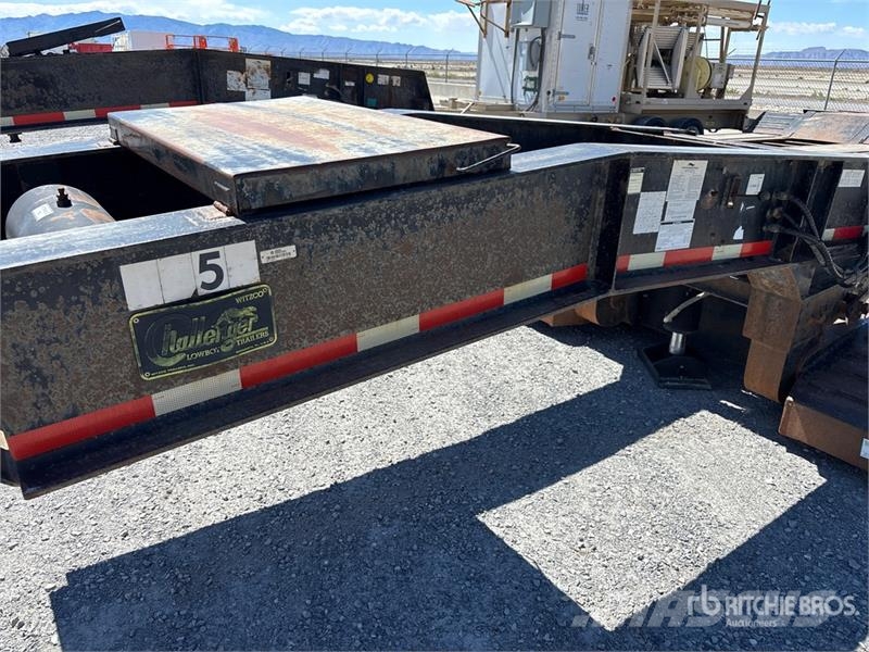 Witzco Trailers T/A Flatbed Trailer Прицепы-платформы/боковая разгрузка