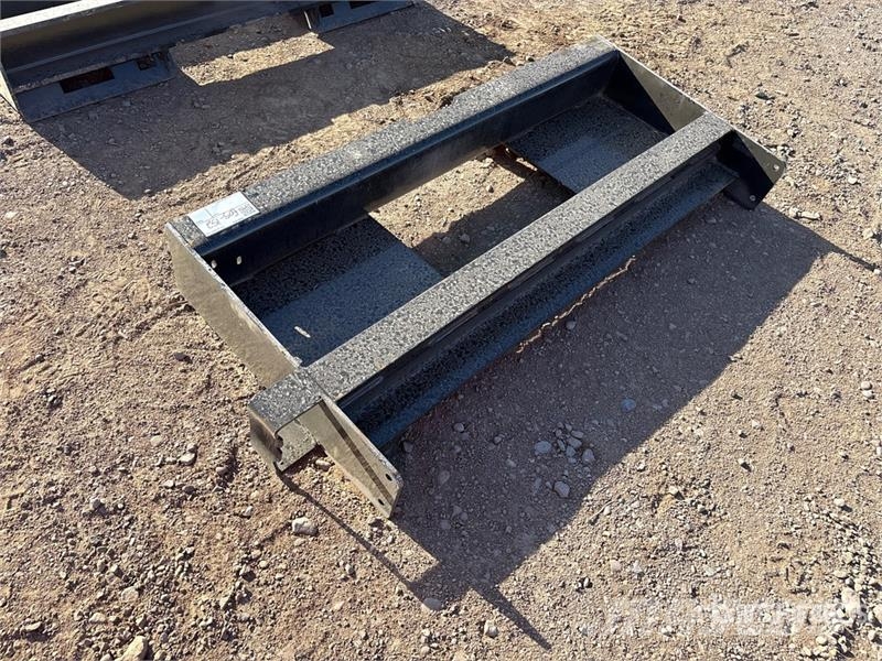 Wolverine FK-11-48W 48 in Skid Steer Attachment Mo Outros componentes