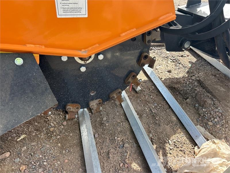 Wolverine SG-13-08D 25 in Skid Steer Stump Grinder 動力耙和旋轉式耕耘機