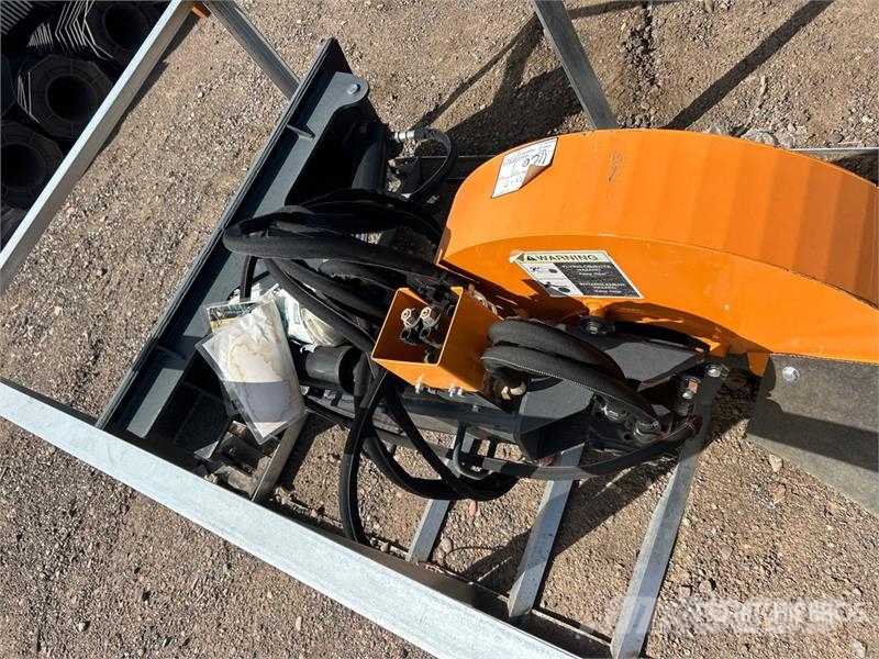 Wolverine SG-13-08D 25 in Skid Steer Stump Grinder 動力耙和旋轉式耕耘機