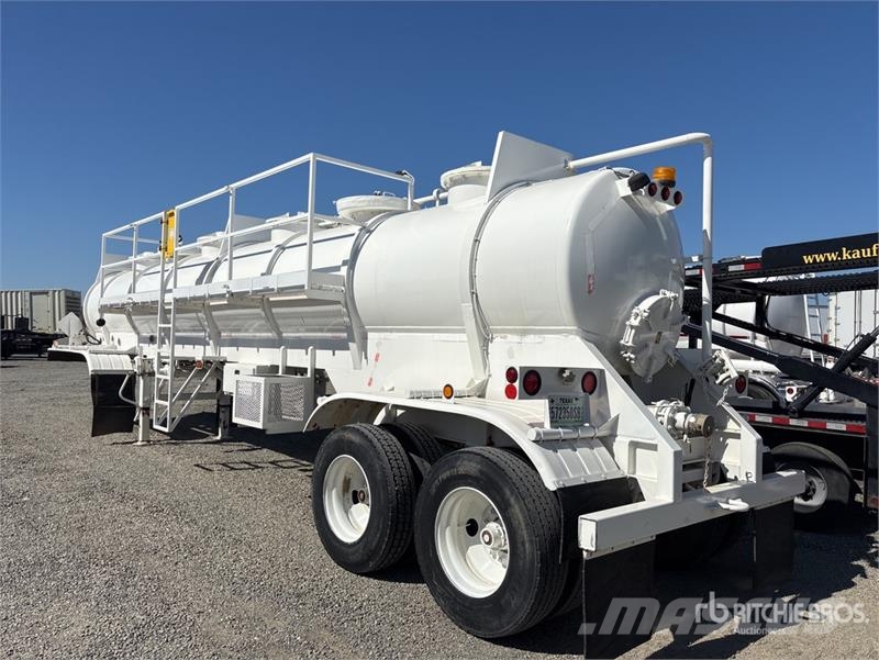  WORLEY WELDING WORKS INC 4000 gal T/A Vacuum Tanke 罐體拖車