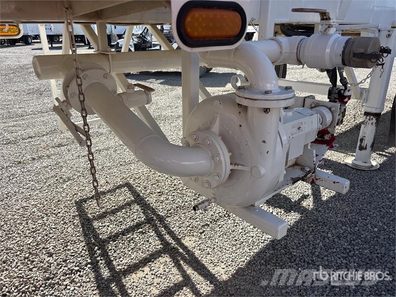  WORLEY WELDING WORKS INC 4000 gal T/A Vacuum Tanke 罐體拖車