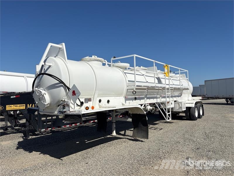  WORLEY WELDING WORKS INC 4000 gal T/A Vacuum Tanke 罐體拖車