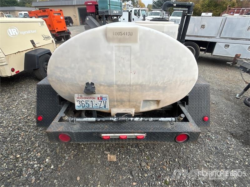 Wylie 500 gal T/A Water Tank Trailer Other trucks