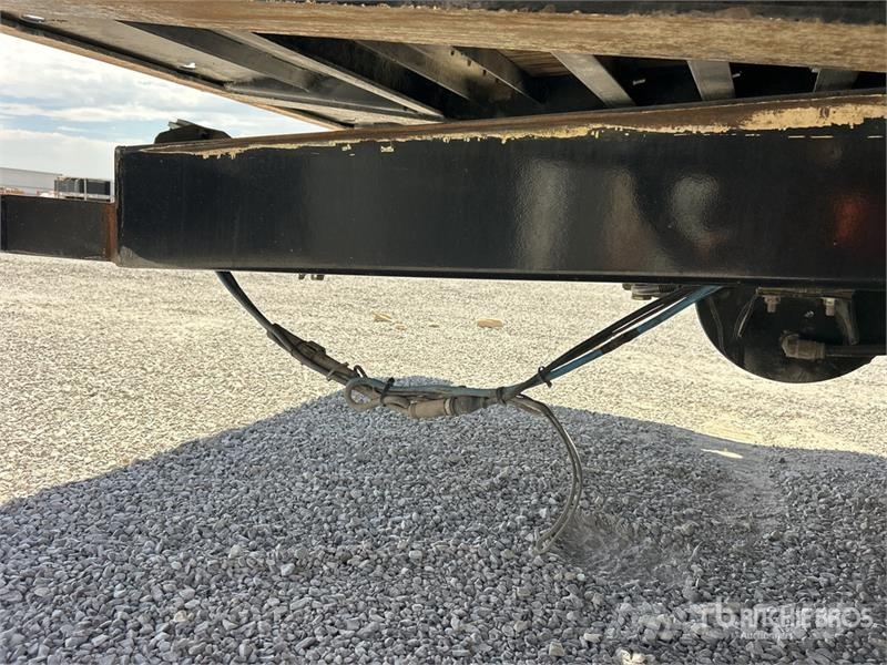 XL Specialized 80SA 40 ton 49 ft T/A Sliding Axle Dieplader