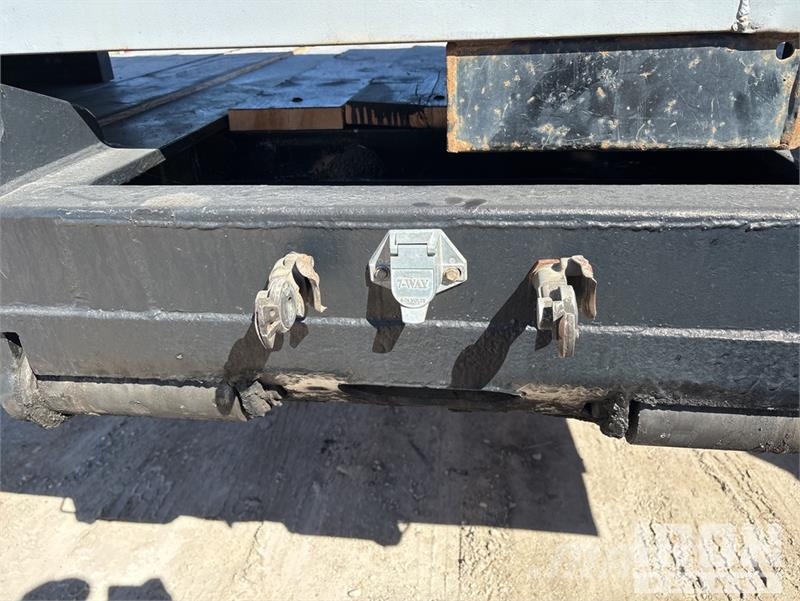 XL Specialized 90MD Tri/A 29 ft - 50 ft Extendable Low loaders