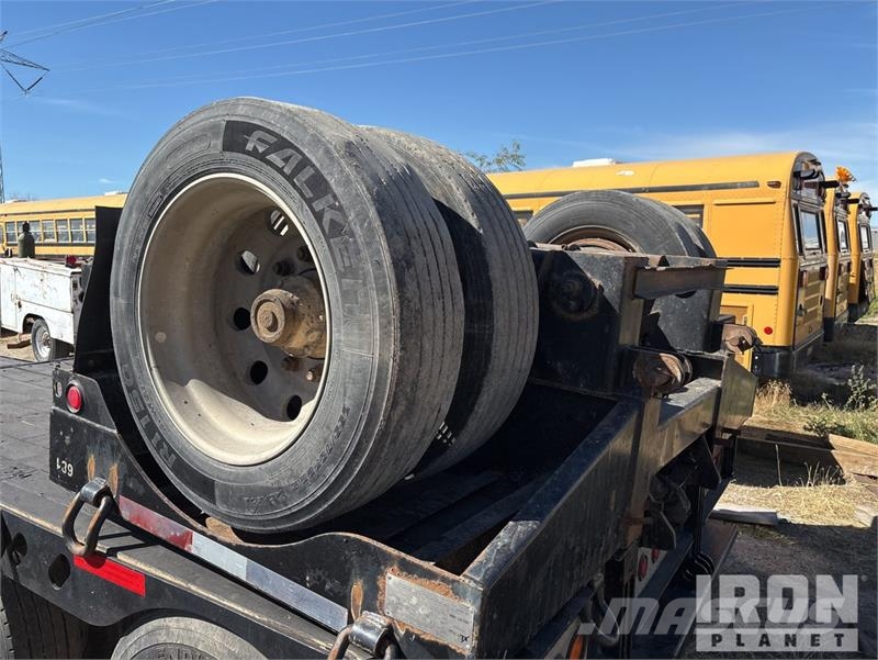 XL Specialized 90MD Tri/A 29 ft - 50 ft Extendable Low loaders