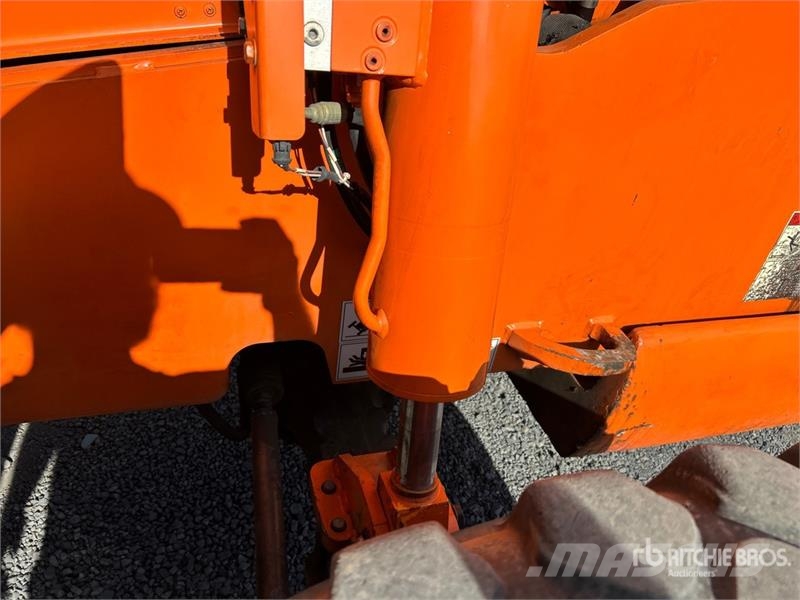 Xtreme XRM842 Telehandler Carretillas telescópicas