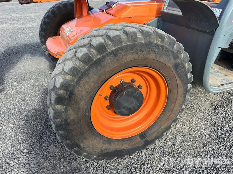 Xtreme XRM842 Telehandler Carretillas telescópicas