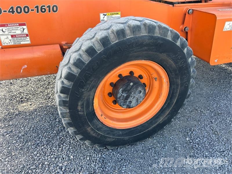 Xtreme XRM842 Telehandler Carretillas telescópicas