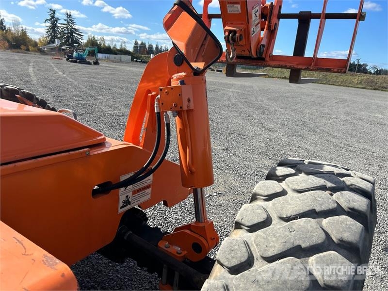 Xtreme XRM842 Telehandler Carretillas telescópicas