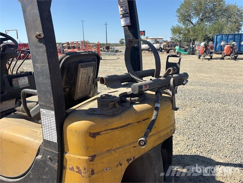 Yale 4800 lb Cushion Tire Forklift 그 외 지게차
