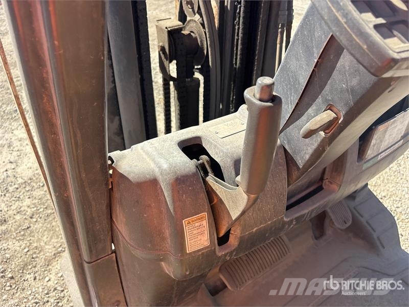 Yale 4800 lb Cushion Tire Forklift 그 외 지게차