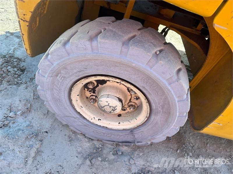 Yale 50mx 4800 lb Cushion Tire Forklift Gaffeltrucker - Annet