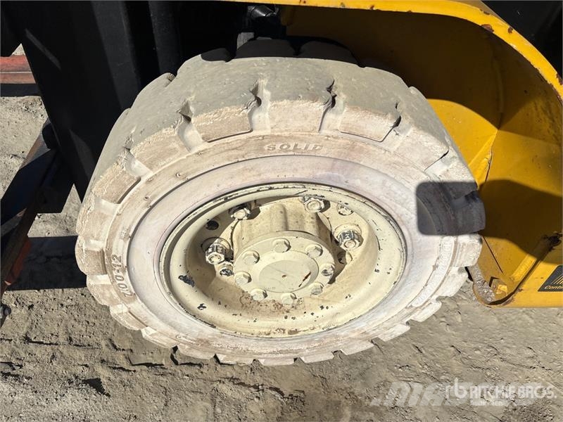 Yale 50mx 4800 lb Cushion Tire Forklift Gaffeltrucker - Annet
