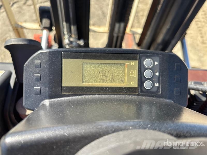 Yale 50mx 4800 lb Cushion Tire Forklift Gaffeltrucker - Annet