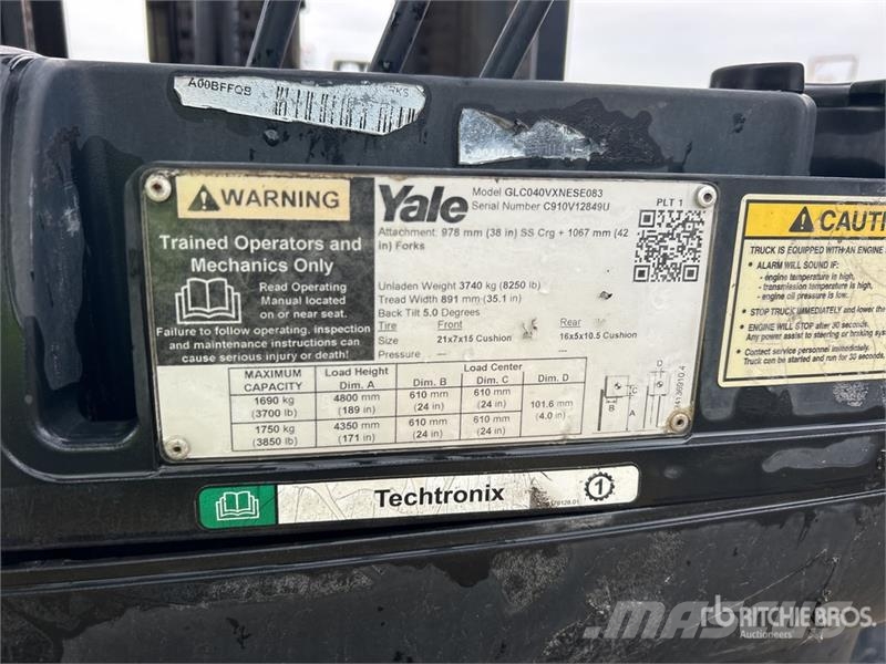 Yale GLP040 3850 lb Cushion Tire Forklift Інше