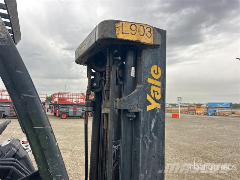 Yale GLP040 3850 lb Forklift フォークリフト - その他