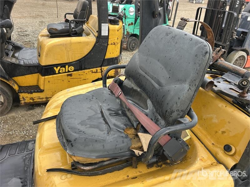 Yale GLP040 3850 lb Forklift フォークリフト - その他