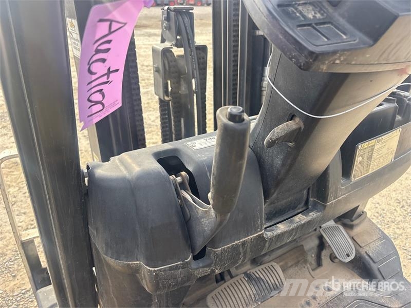 Yale GLP050 شاحنات ذات رافعات شوكية - أخرى