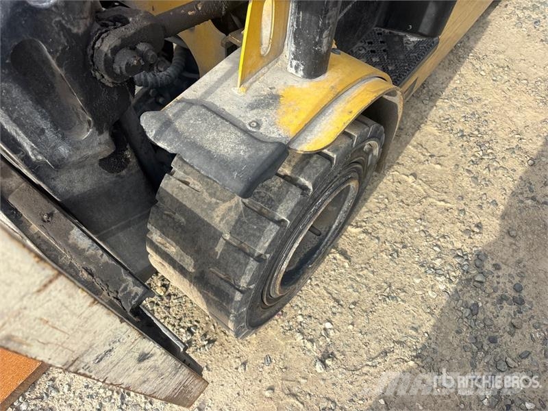 Yale GLP050 شاحنات ذات رافعات شوكية - أخرى