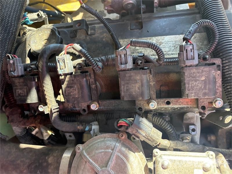 Yale GLP050MXNEAE086 4800 lb Pneumatic Tire Forklift Šakiniai krautuvai - Kita