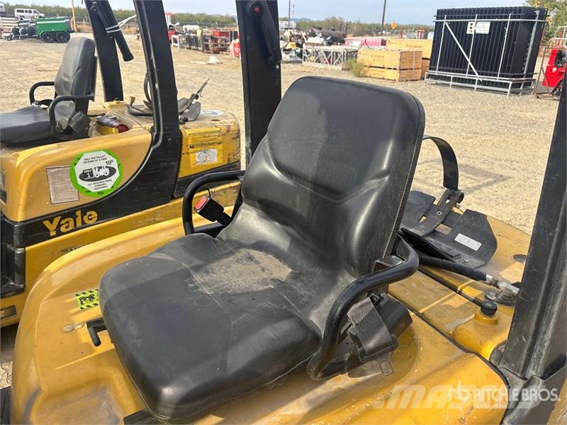 Yale GP050 LX 1500 lb Cushion Tire Forklift Other
