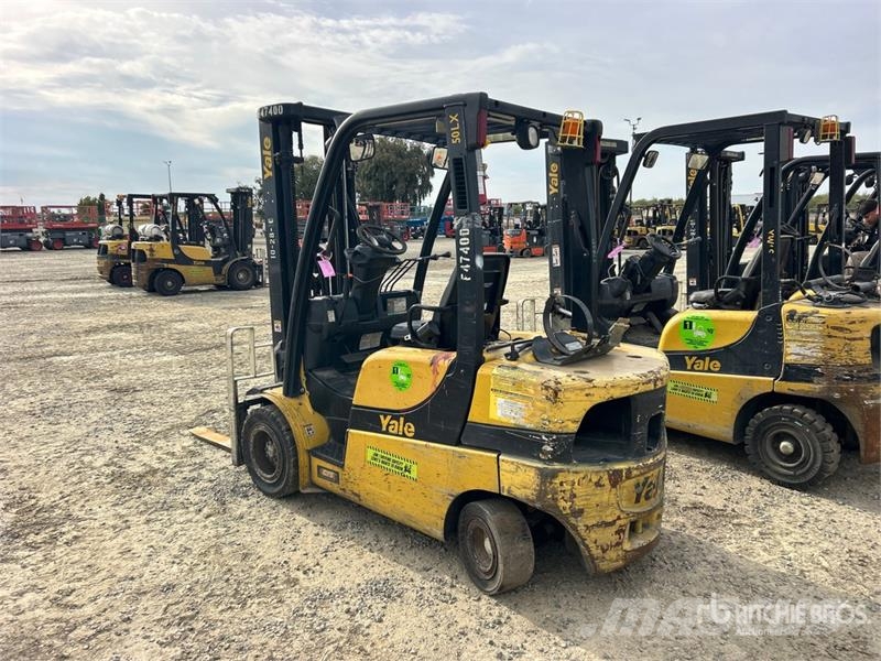 Yale GP050LX 4100 lb Pneumatic Tire Forklift 그 외 지게차