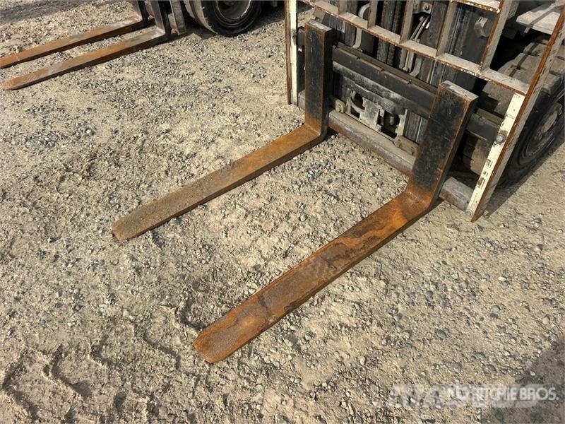 Yale GP050MX 3950 lb Pneumatic Tire Forklift 그 외 지게차