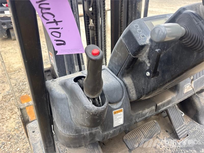 Yale GP050MX 4000 lb Cushion Tire Forklift Viličarji - drugo
