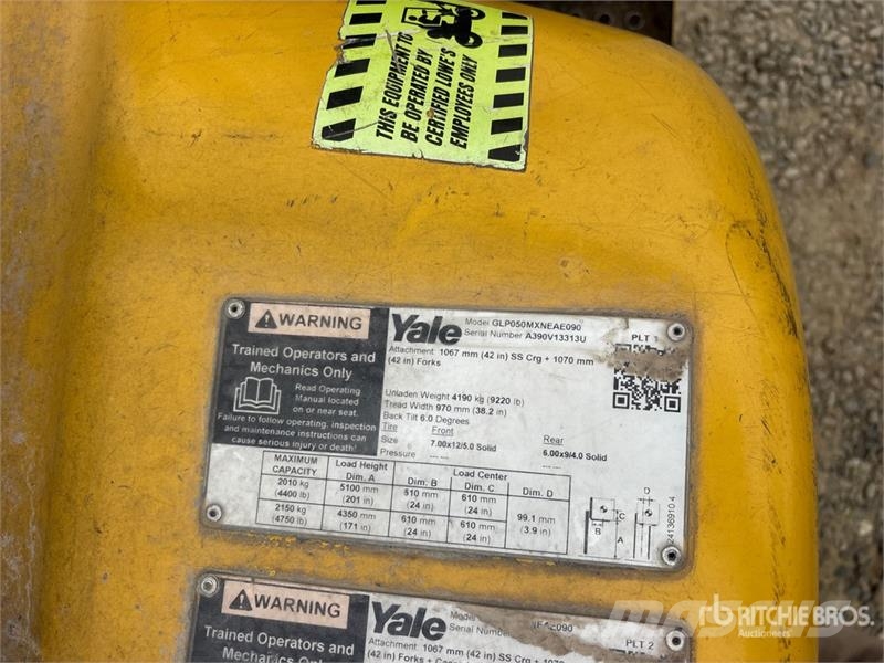 Yale GP050MX 4400 lb Pneumatic Tire Forklift Empilhadeiras - outros