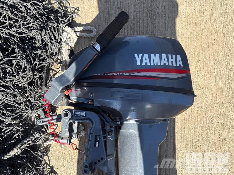 Yamaha 9.9 Boat Engine Unita'di motori marini
