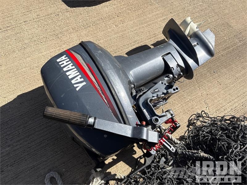 Yamaha 9.9 Boat Engine Unita'di motori marini