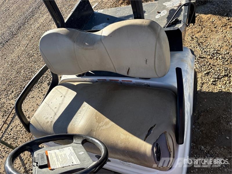 Yamaha Electric Golf Cart (Inoperable) Carrinhos de golfe