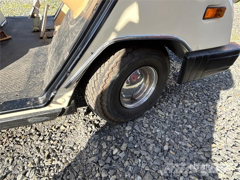 Yamaha Electric Golf Cart (Inoperable) Golf carts