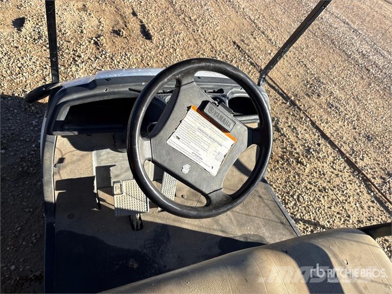 Yamaha Electric Golf Cart (Inoperable) Carrinhos de golfe