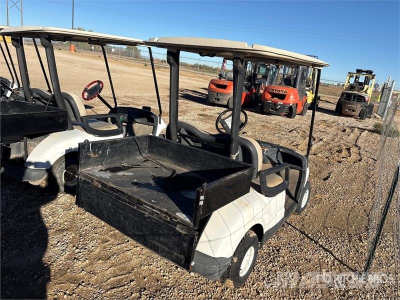 Yamaha Electric Golf Cart (Inoperable) Carrinhos de golfe