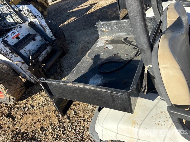 Yamaha Electric Golf Cart (Inoperable) Carrinhos de golfe